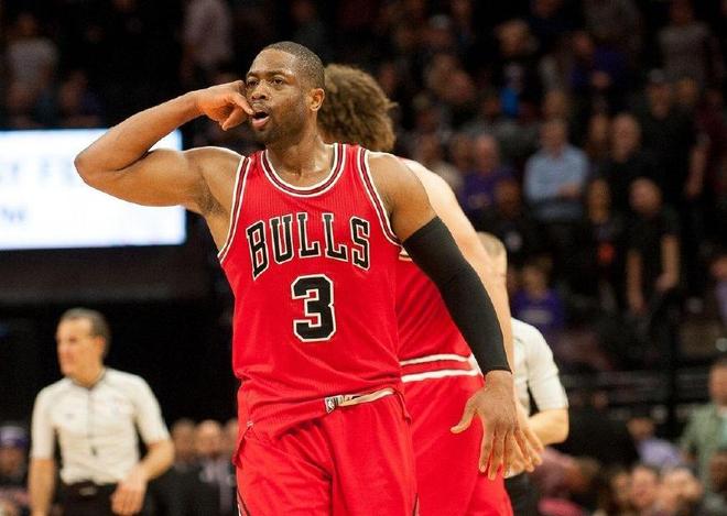 斯在单圈上 斯在单圈上